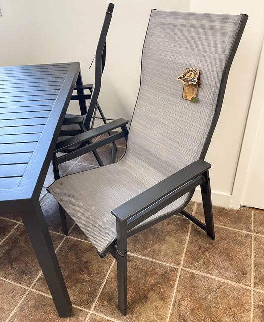 7-PC Mobel Dining Table and 6 Stackable Patio Chairs