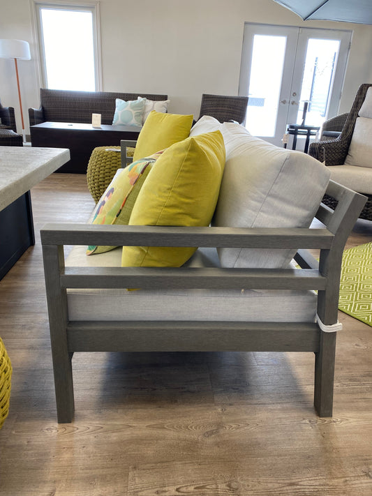 Landing Sofa