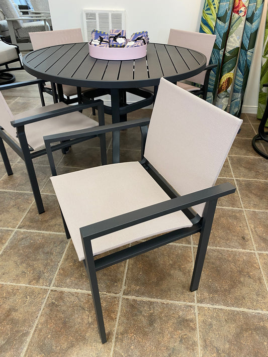 5-PC Latitude/Allure 48'' Round Dining Set