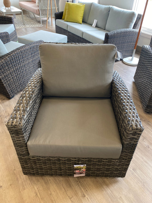 Portfino Club Chair w/cushion Spectrum Graphite