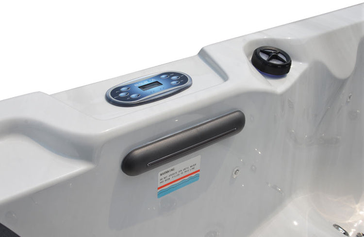 Georgian LE 4 Person Premium Hot Tub