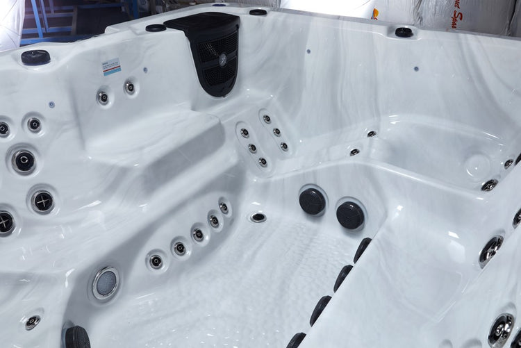 Laurentian II 8 Person Premium Hot Tub