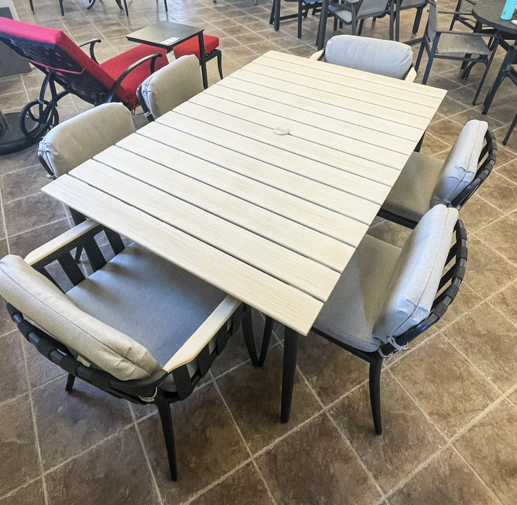 7-PC Strata/Jayne Dining Set w/2 Arm, 4 Side Chairs
