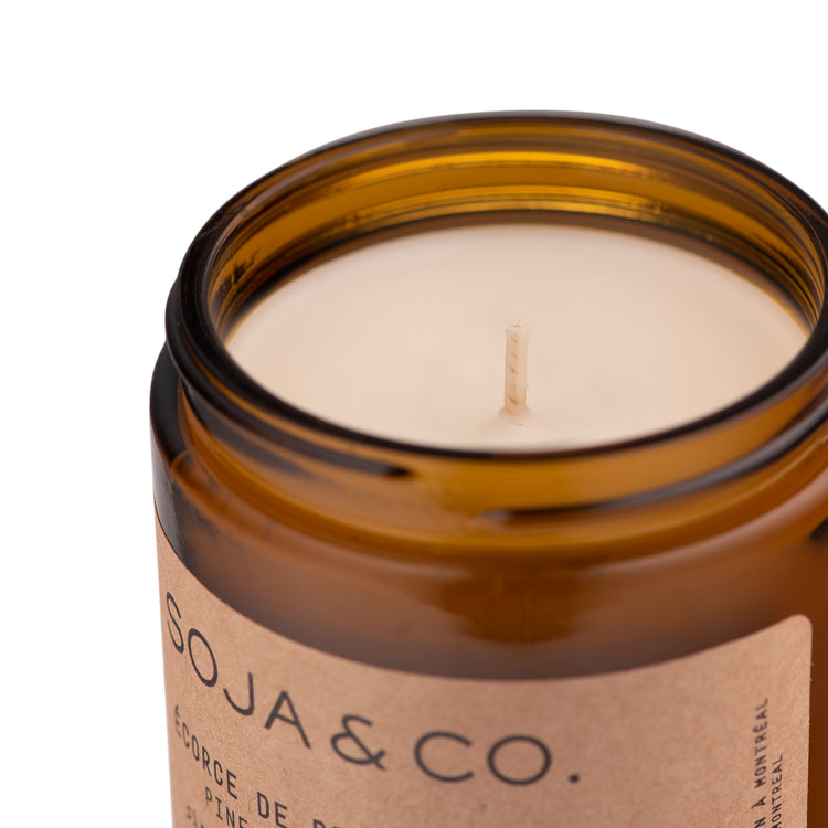 SOJA&CO. Candle: Lilac & Rosemary 8oz