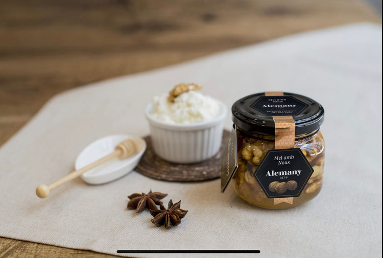 Alemany Honey with Walnuts