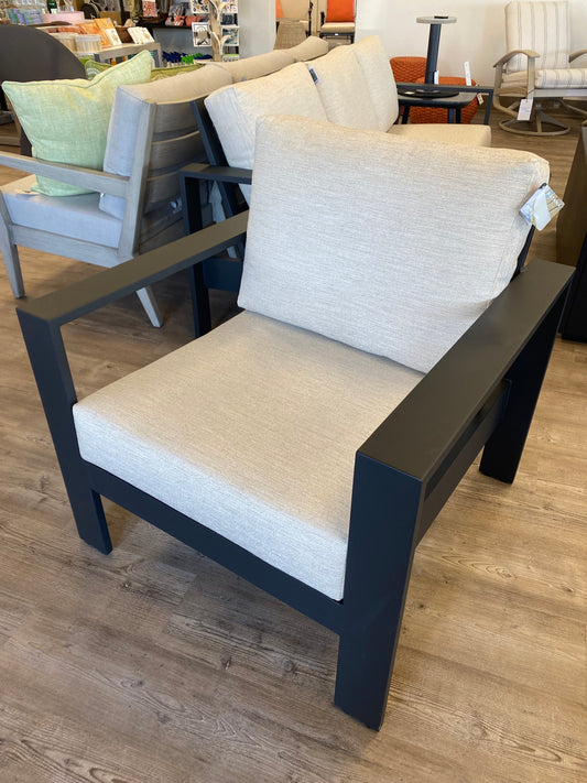 Vienna Club Chair