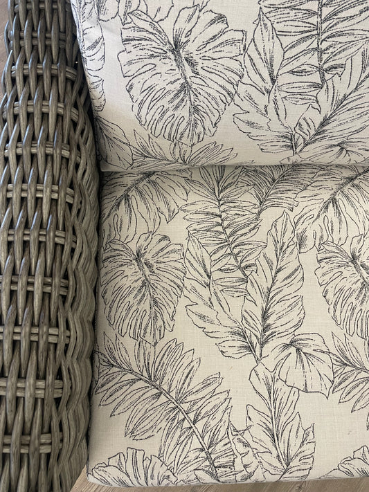 Budapest Club Chair w/cushion Calm Graphite