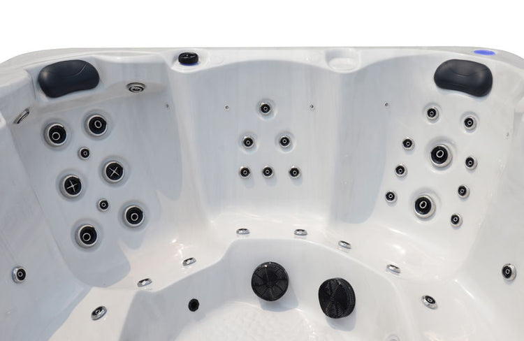 Georgian LE 4 Person Premium Hot Tub