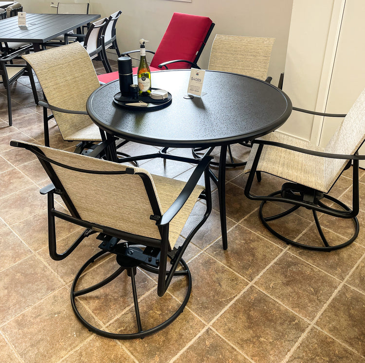 Fusion/Aria RD 5-PC Dining w/4 Swivel Chairs
